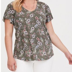 TORRID OLIVE FLORAL FLUTTER SLEEVE TEE